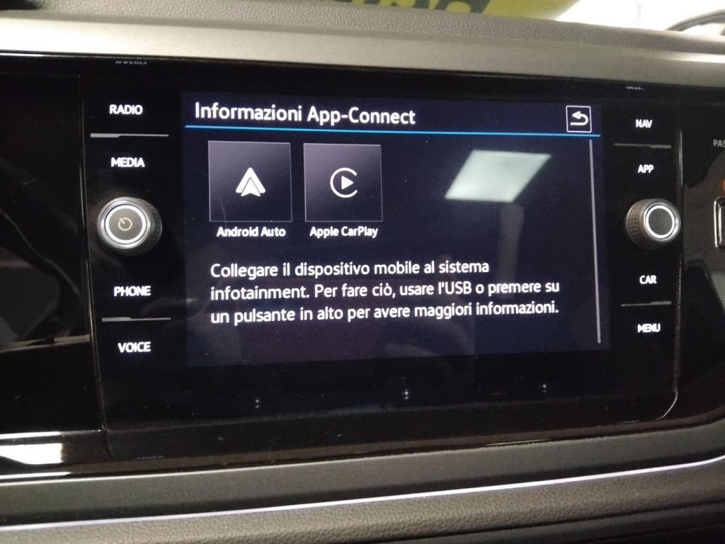 VOLKSWAGEN Taigo 1.0 TSI R-Line TETTO C/GRIMALDI SPECIAL DAY - 18