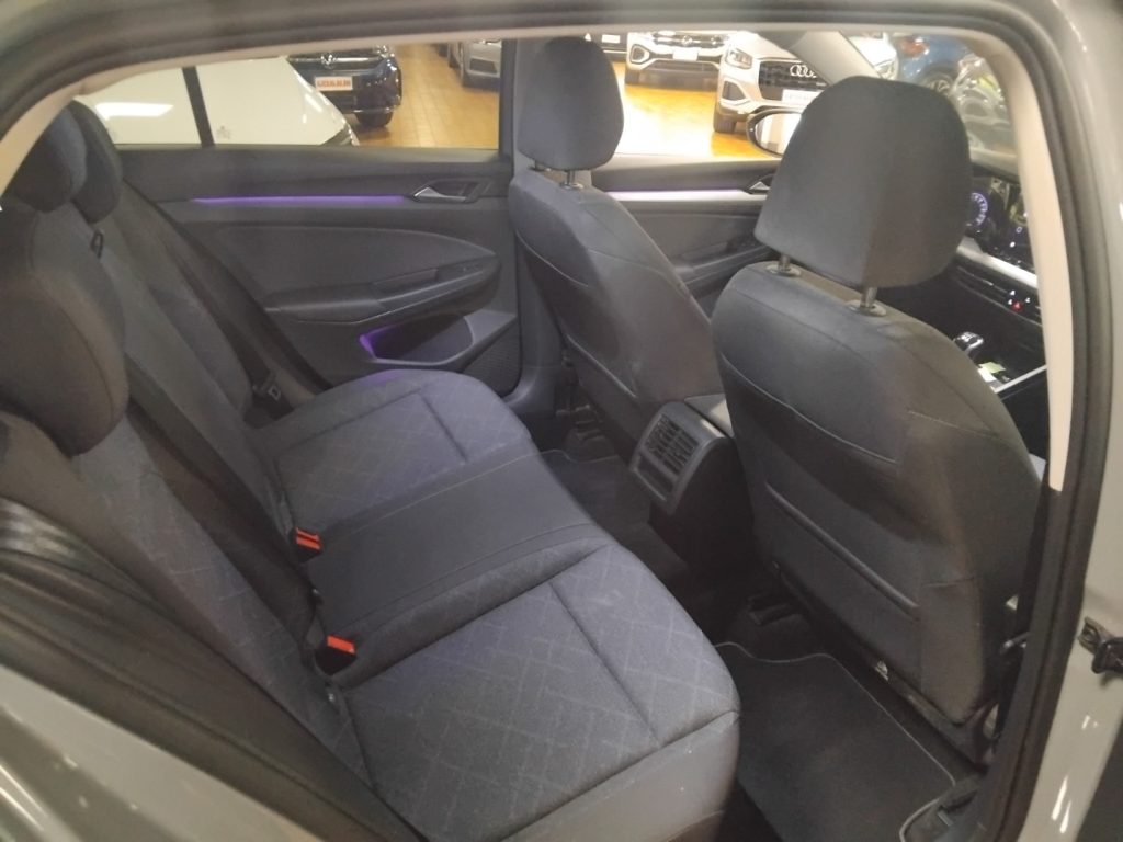 VOLKSWAGEN Golf 1.0 TSI EVO Life 17 C/GRIMALDI SPECIAL DAY - 10