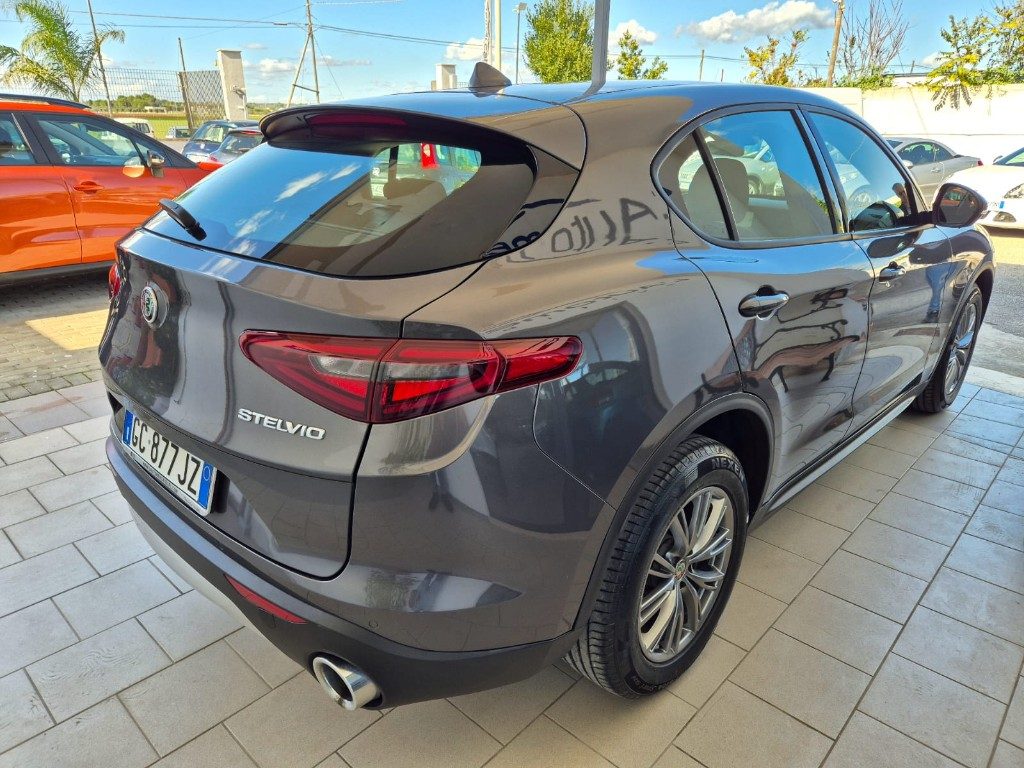 ALFA ROMEO Stelvio 2.2 Turbodiesel 160 CV AT8 RWD Business - 3