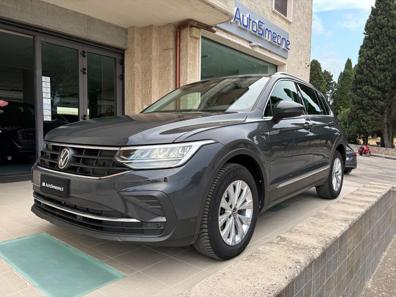 VOLKSWAGEN Tiguan 2.0 TDI 150 CV SCR DSG Life - 1