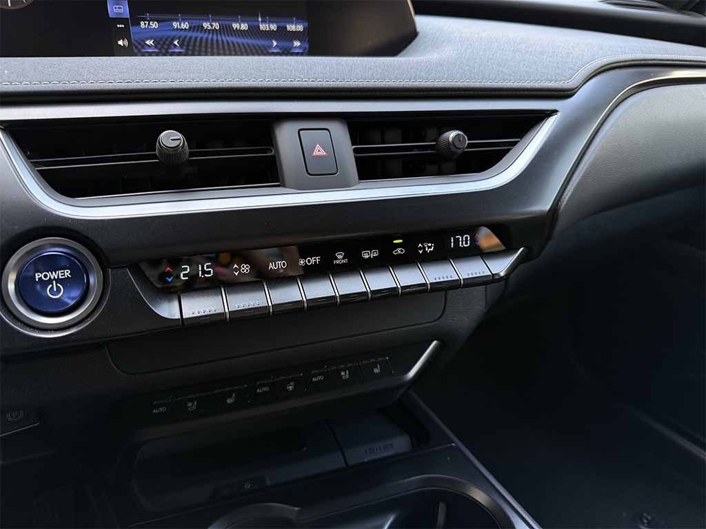 LEXUS UX Full Electric 300e 54,3kWh Premium PREZZO REALE - 18