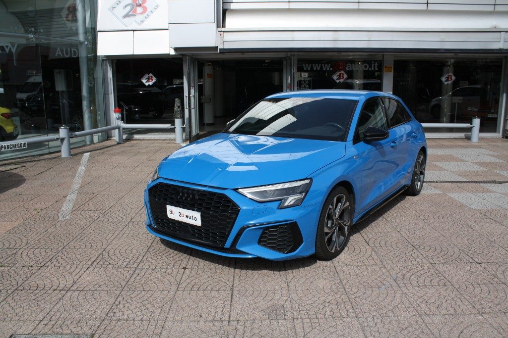2B Auto ||| AUDI A3 SPB 35 TDI S tronic S line edition in vendita a Nova Milanese