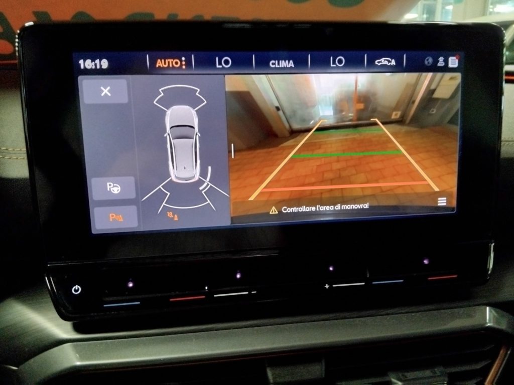 CUPRA Formentor 1.5 TSI DSG 19 VIDEO C/GRIMALDI SPECIAL DAY - 27