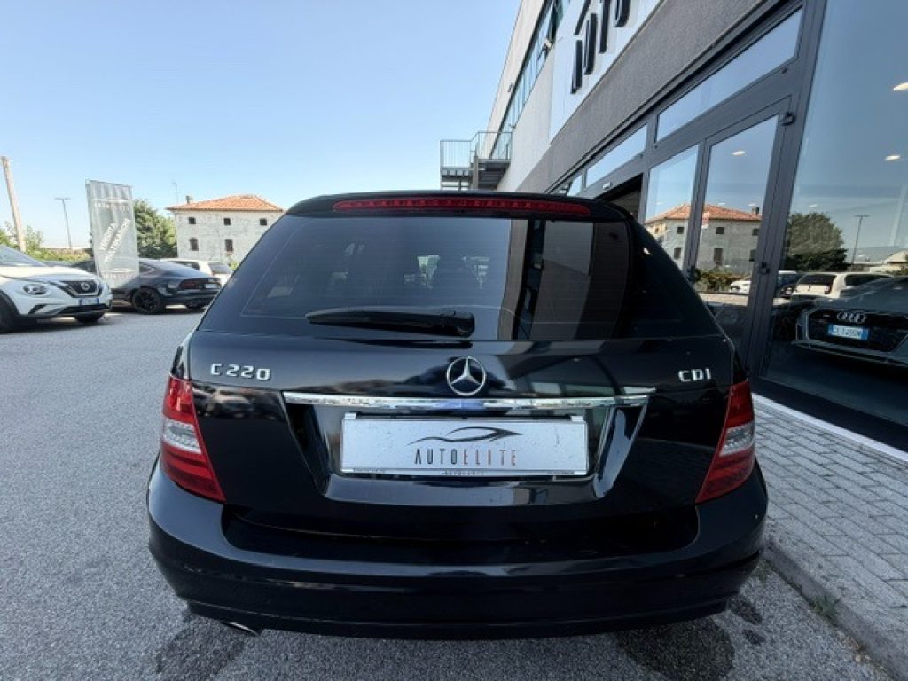 Clicca per ingrandire C 220 - CDI 170cv S.W. BlueEFFICIENCY Executive