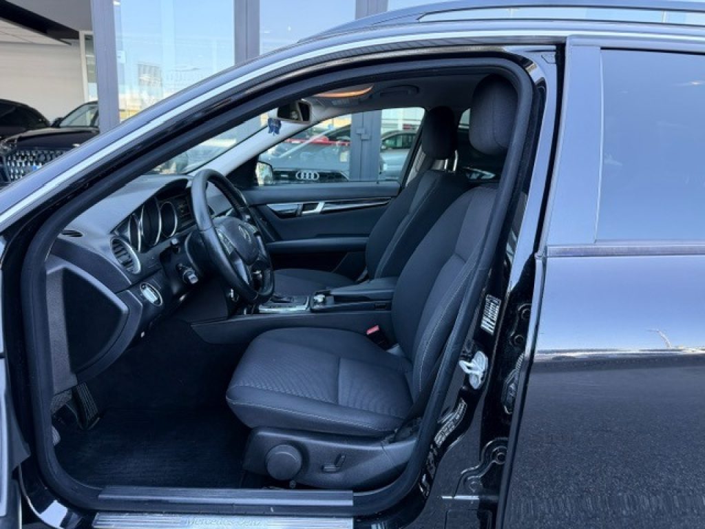 Clicca per ingrandire C 220 - CDI 170cv S.W. BlueEFFICIENCY Executive