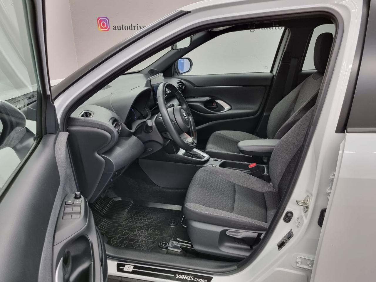 TOYOTA Yaris Cross 1.5 Hybrid 5p. E-CVT Trend - 7