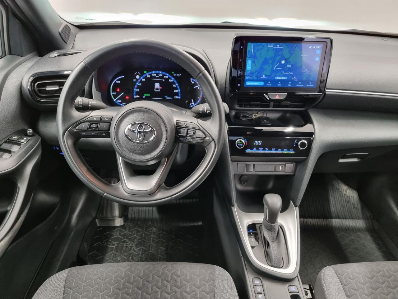 TOYOTA Yaris Cross 1.5 Hybrid 5p. E-CVT Trend - 27