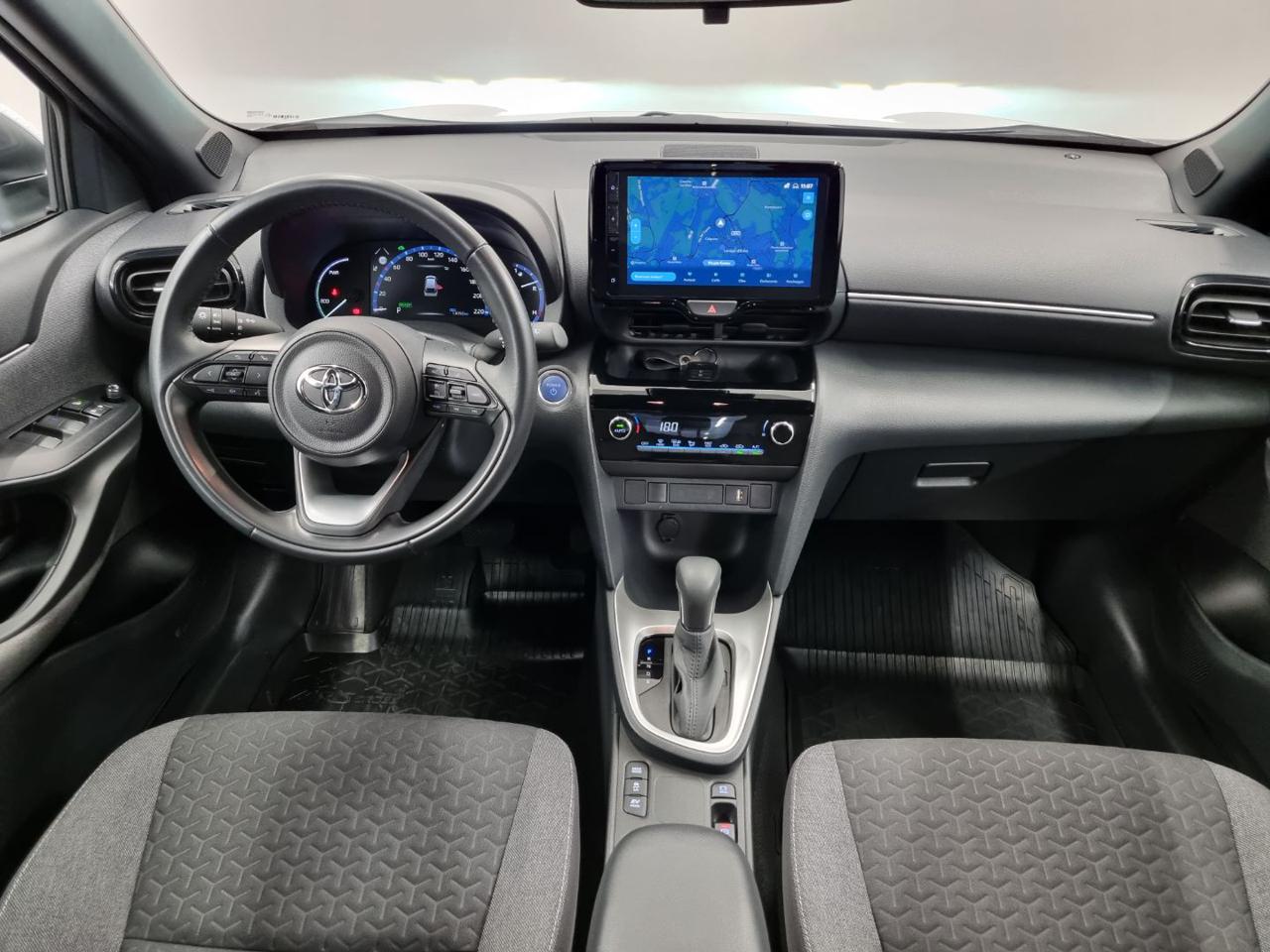 TOYOTA Yaris Cross 1.5 Hybrid 5p. E-CVT Trend - 6