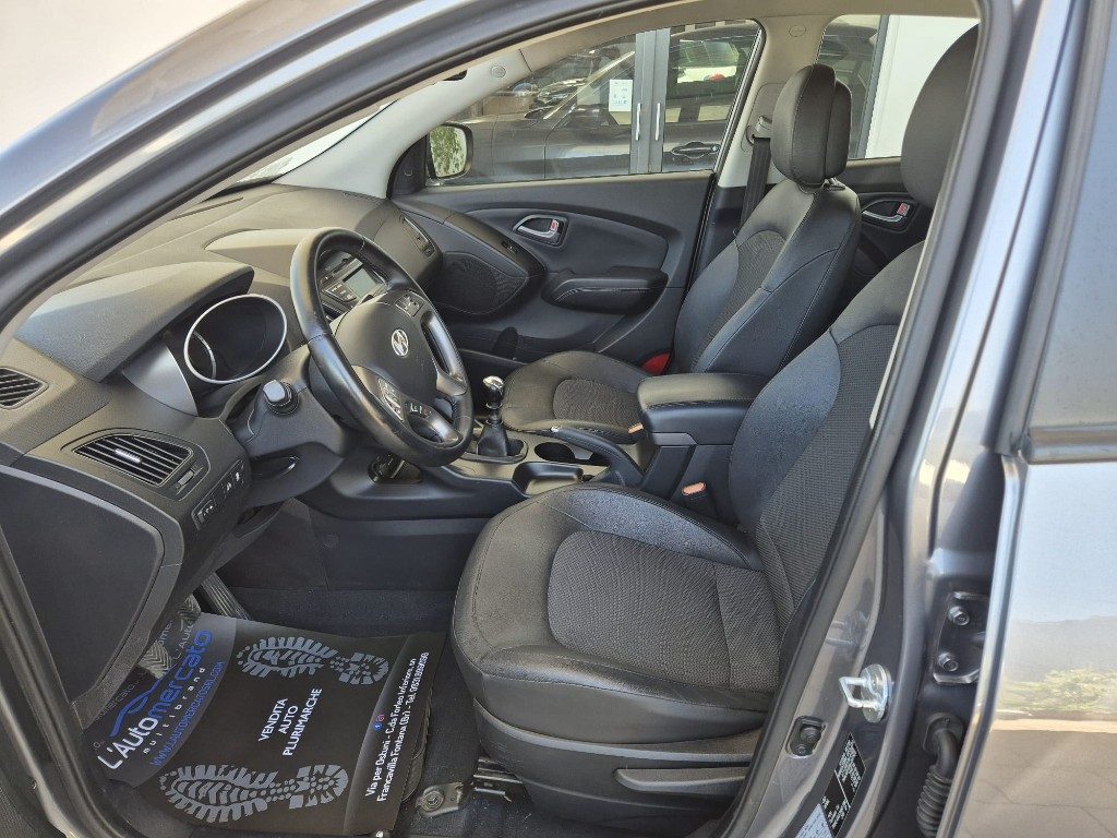 HYUNDAI iX35 1.7 CRDi 2WD Comfort - 6