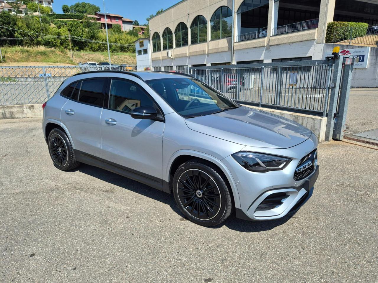 MERCEDES-BENZ G LA GLA 200 d AMG Line Extra - 6