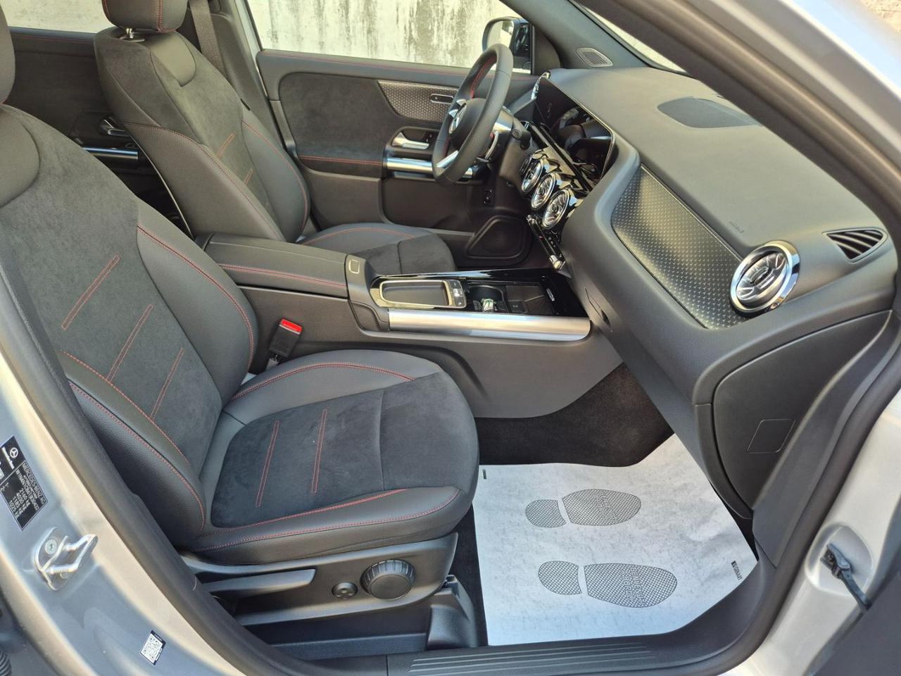 MERCEDES-BENZ G LA GLA 200 d AMG Line Extra - 11