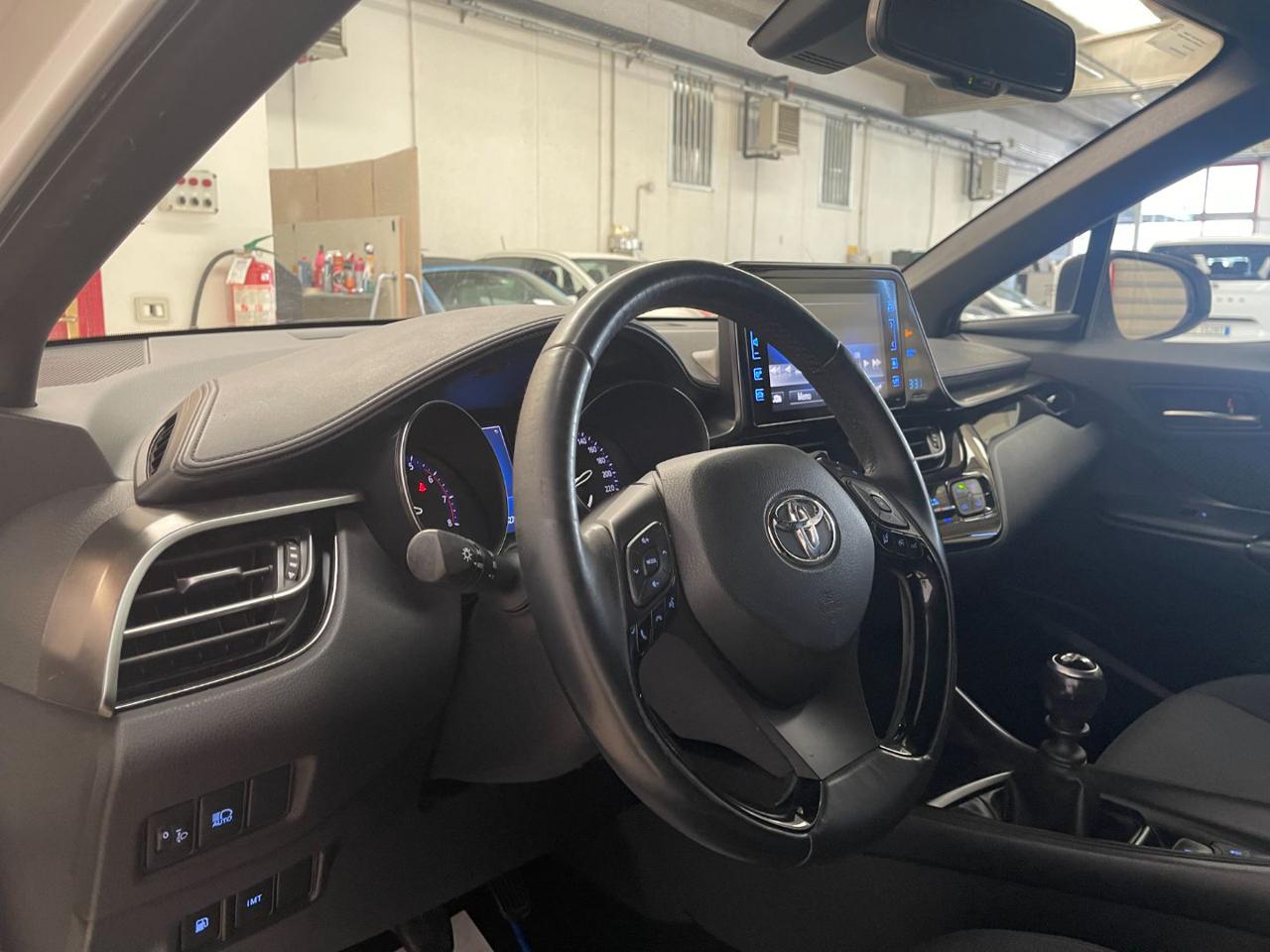 C-HR 7