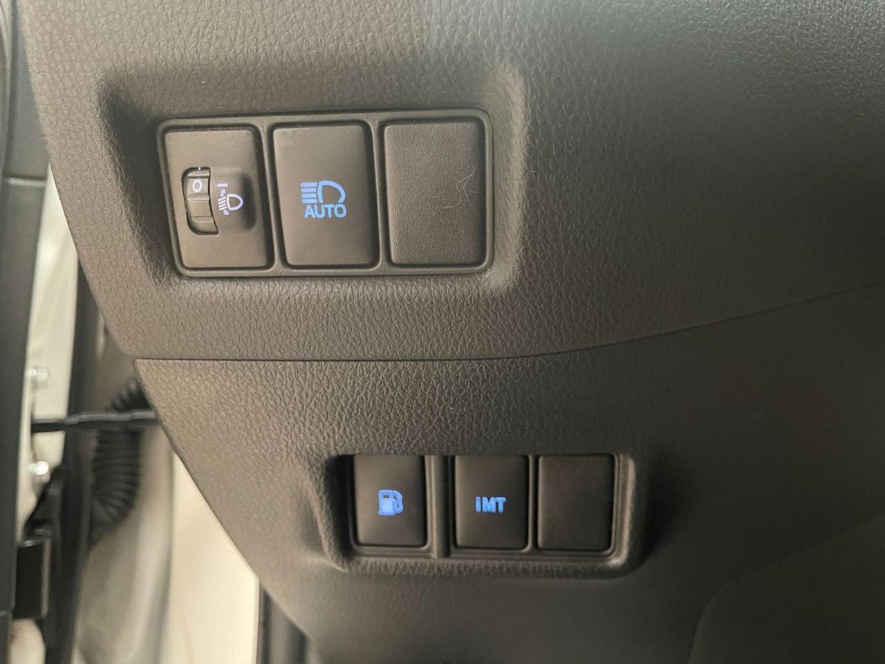 C-HR 25