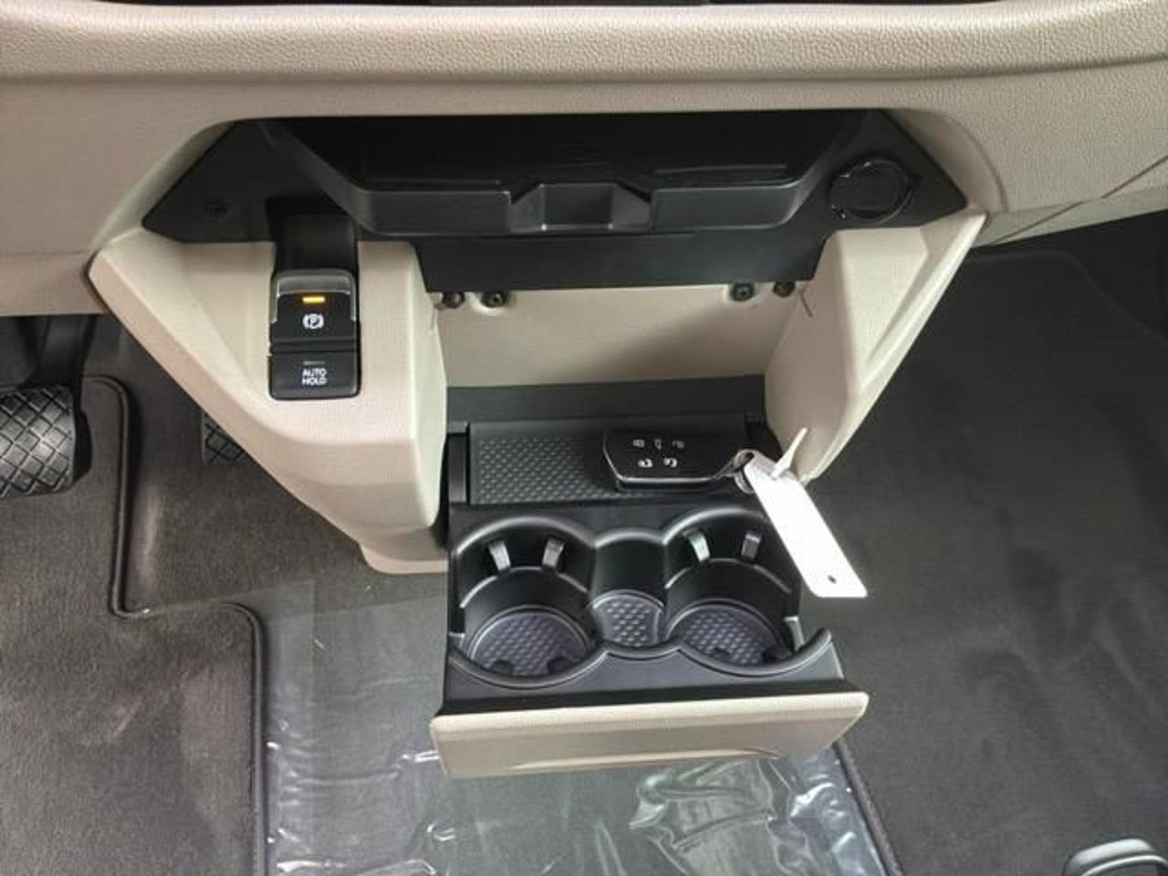 VOLKSWAGEN Multivan 1.5 e-Hybrid 245cv. 4Motion DSG L1 EDITION - 19