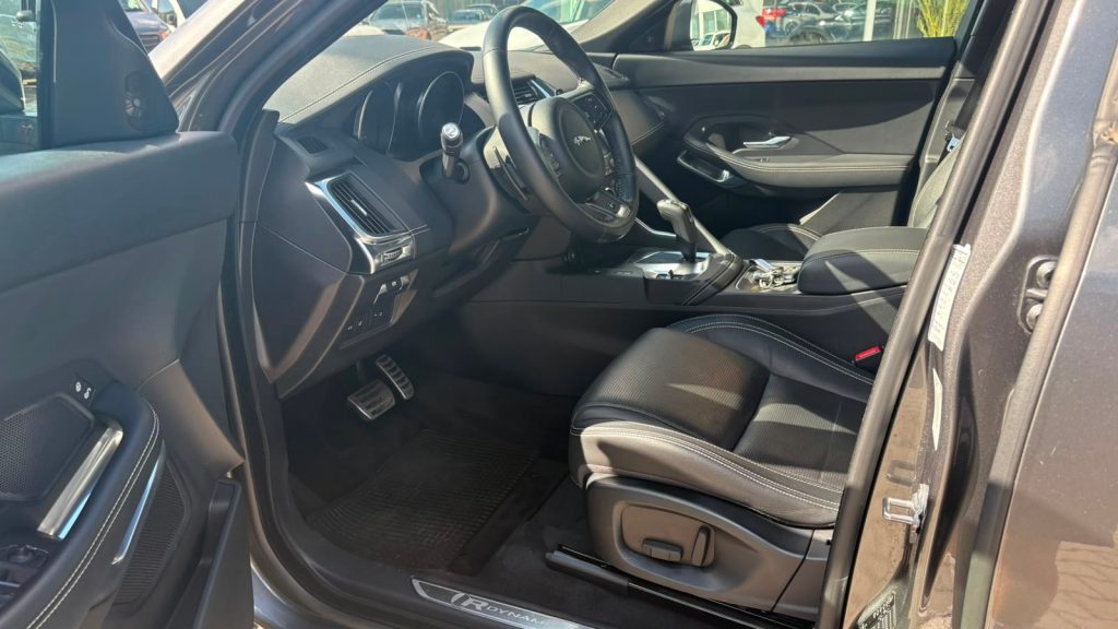 JAGUAR E-Pace 2.0D 150 CV AWD aut. R-Dynamic - 7