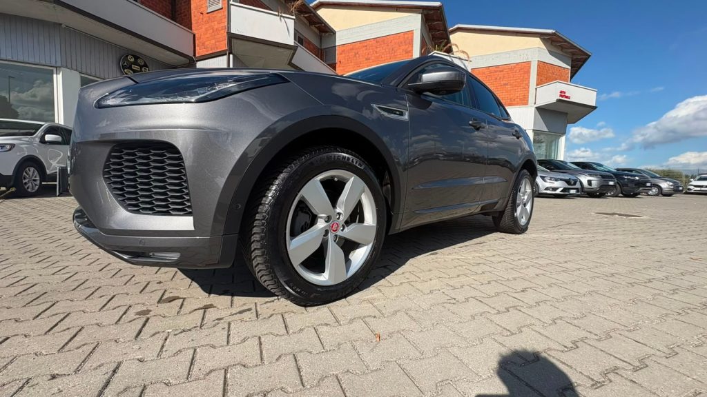 JAGUAR E-Pace 2.0D 150 CV AWD aut. R-Dynamic - 25