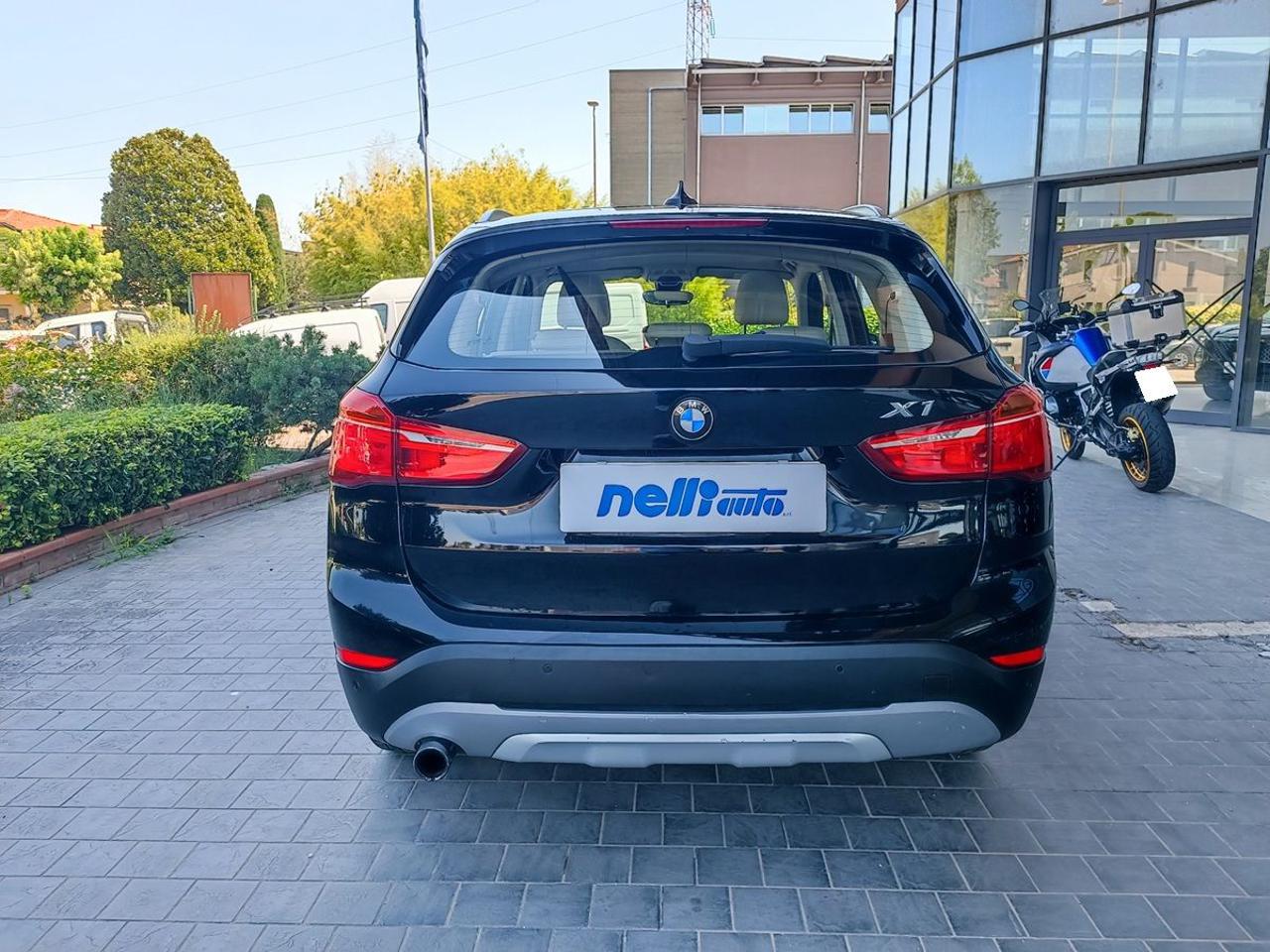 BMW X1 sDrive18d xLine - 21