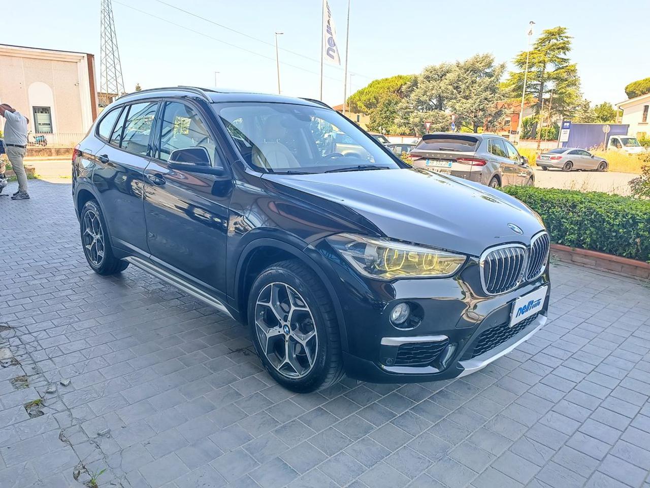 BMW X1 sDrive18d xLine - 25