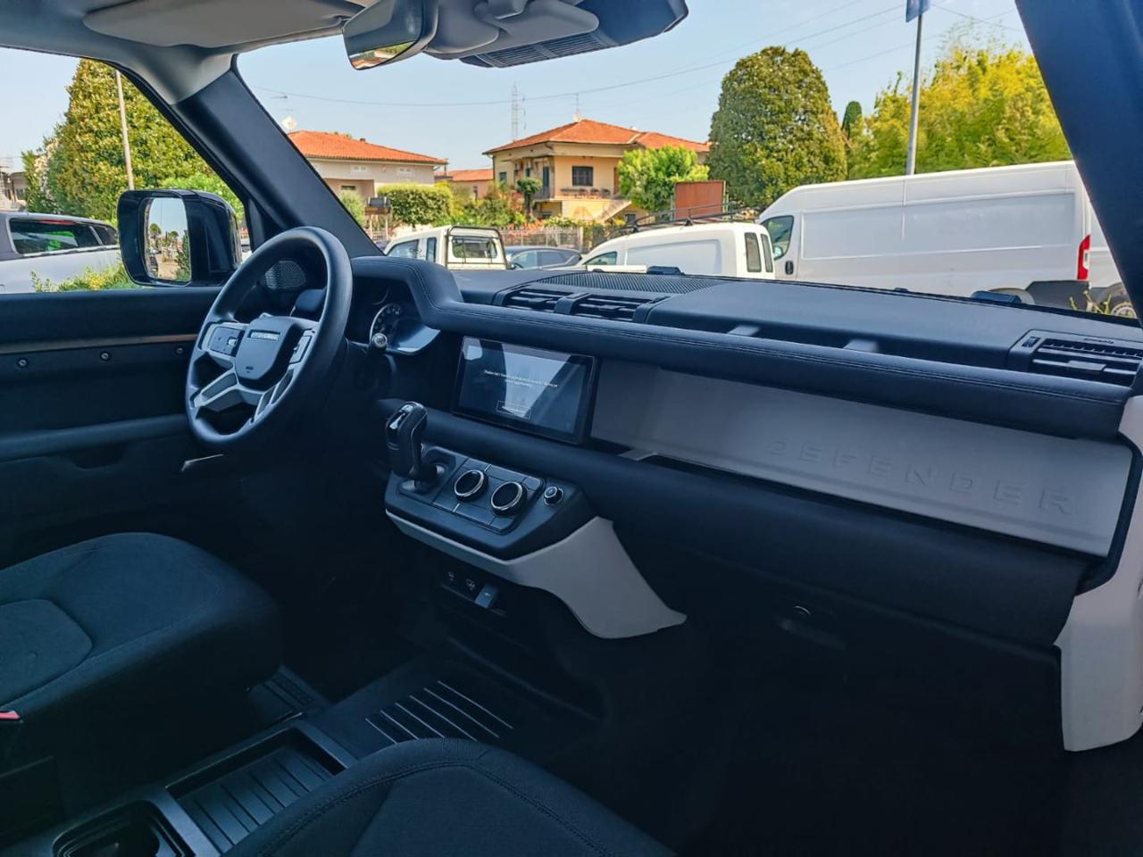 LAND ROVER Defender 90 3.0D I6 250 CV AWD Auto - 16