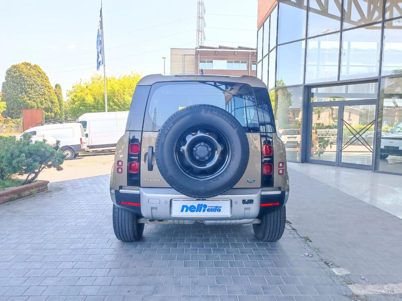 LAND ROVER Defender 90 3.0D I6 250 CV AWD Auto - 13