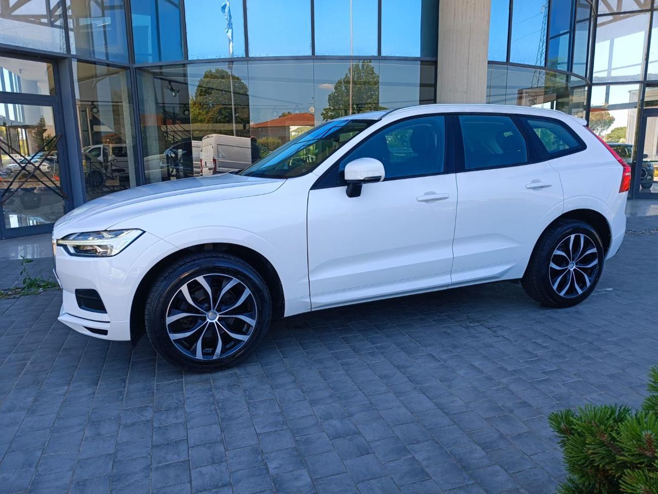 VOLVO XC60 D4 AWD Geartronic Business - 6