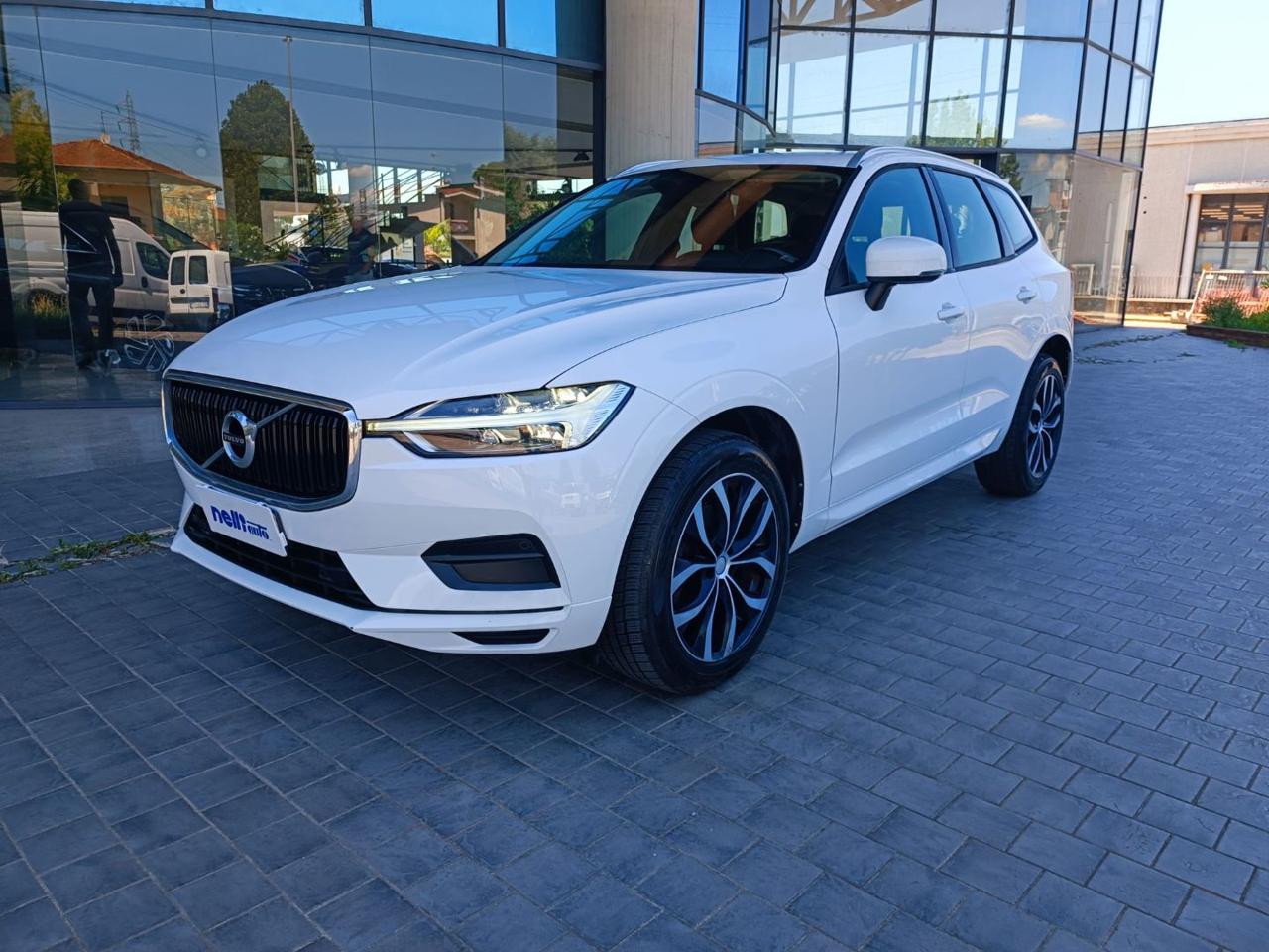 VOLVO XC60 D4 AWD Geartronic Business - 8