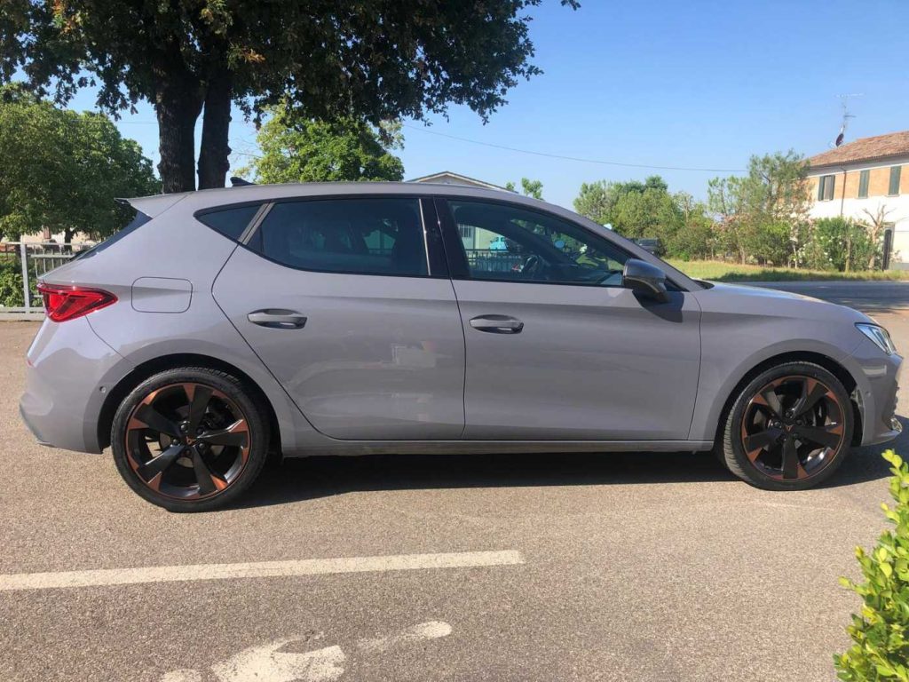 CUPRA Leon 2.0 TDI 150 CV DSG - 5