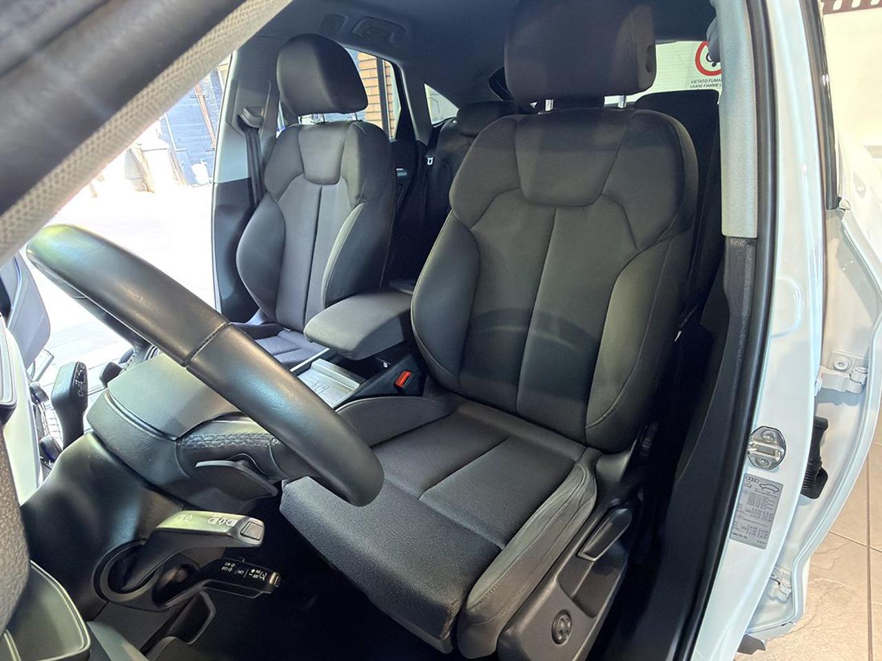AUDI Q5 40 TFSI Sportback Quattro S-Tronic S-Line - 17