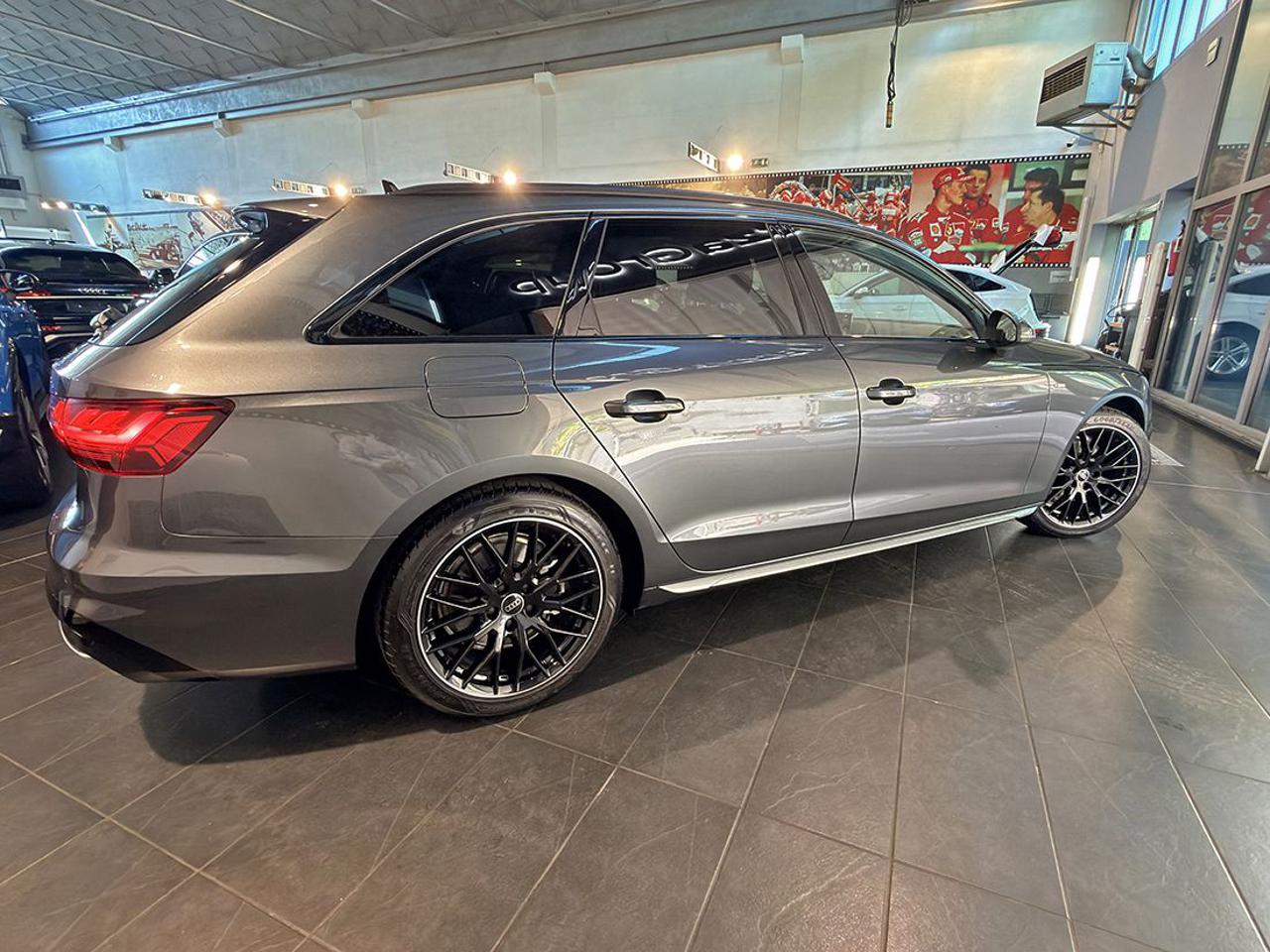 AUDI A4 35 TDI Avant S-Tronic S-Line - 10