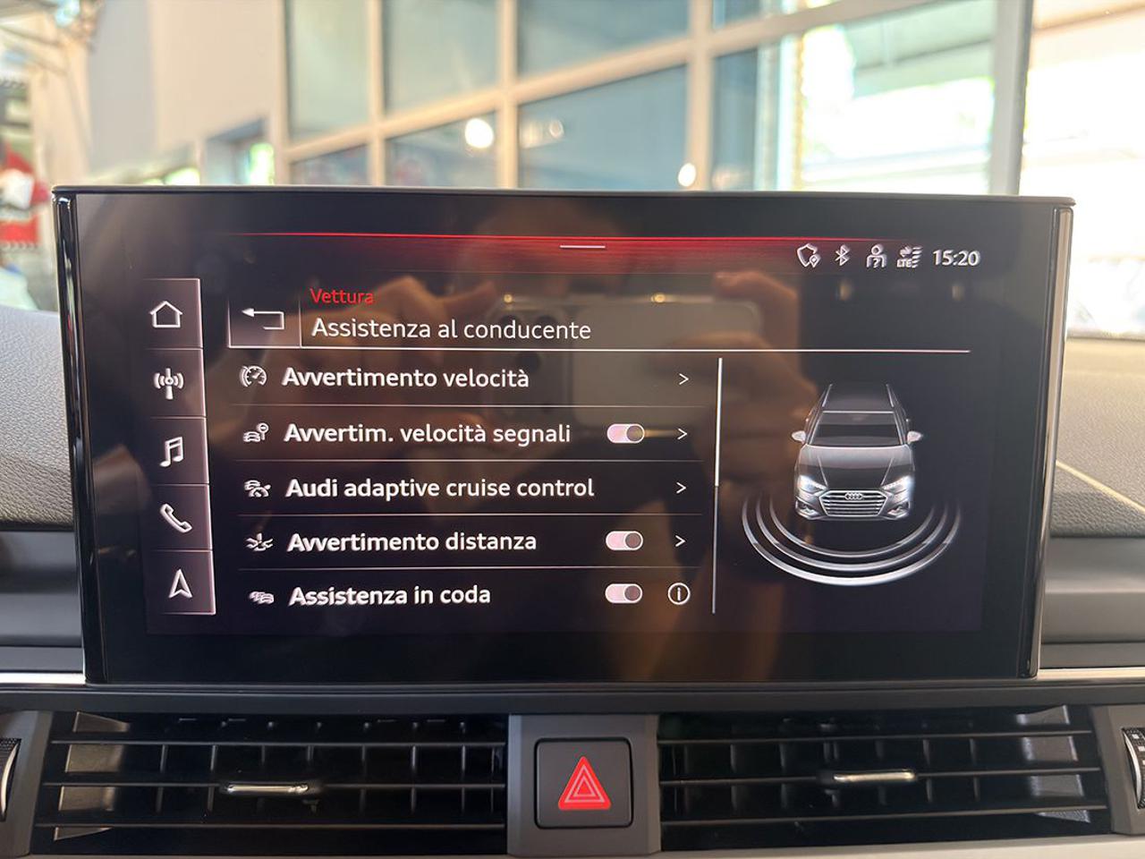 AUDI A4 35 TDI Avant S-Tronic S-Line - 28