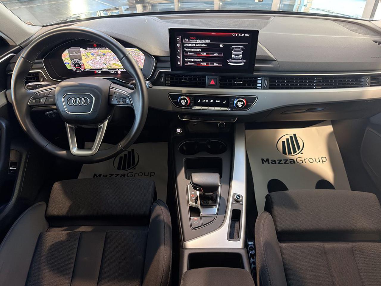 AUDI A4 35 TDI Avant S-Tronic S-Line - 34