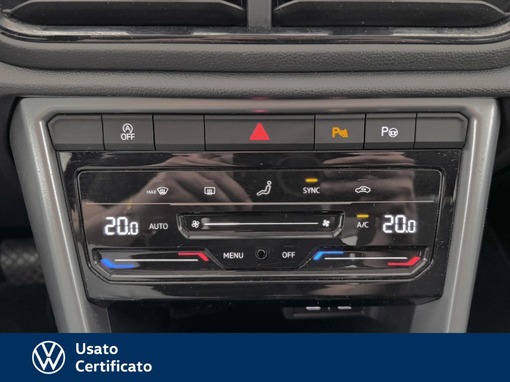 VOLKSWAGEN T-Roc 1.5 tsi life dsg - 16