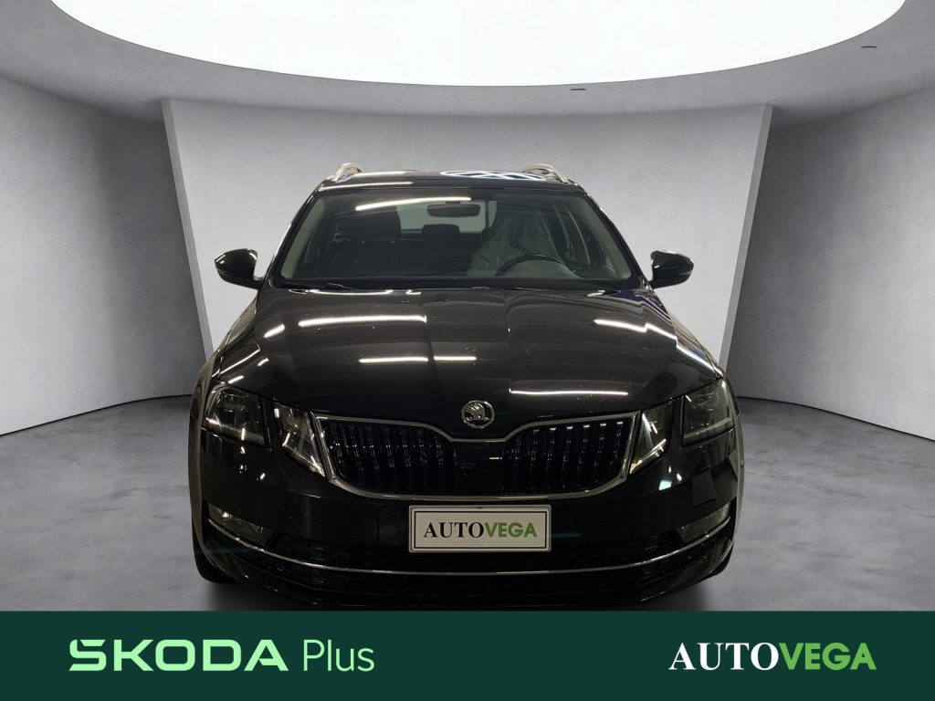 SKODA Octavia wagon 1.5 g-tec style 130cv dsg - 4