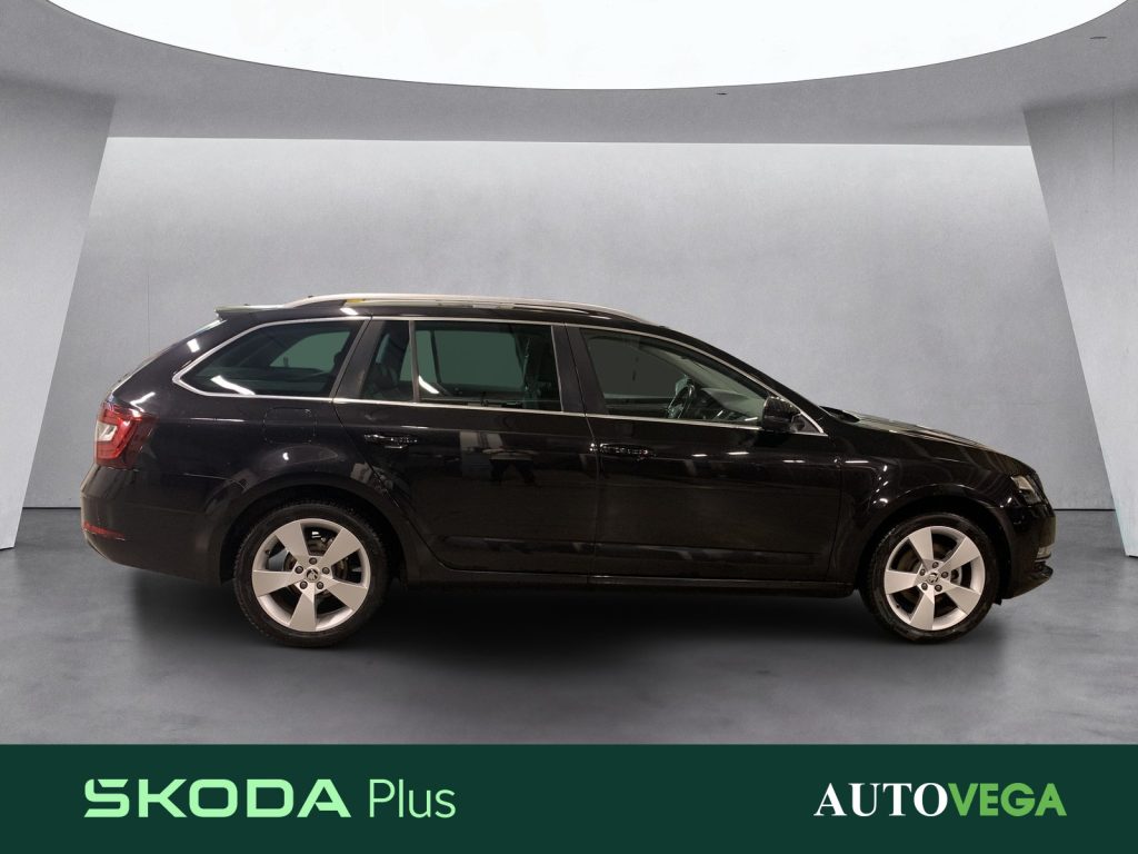 SKODA Octavia wagon 1.5 g-tec style 130cv dsg - 5