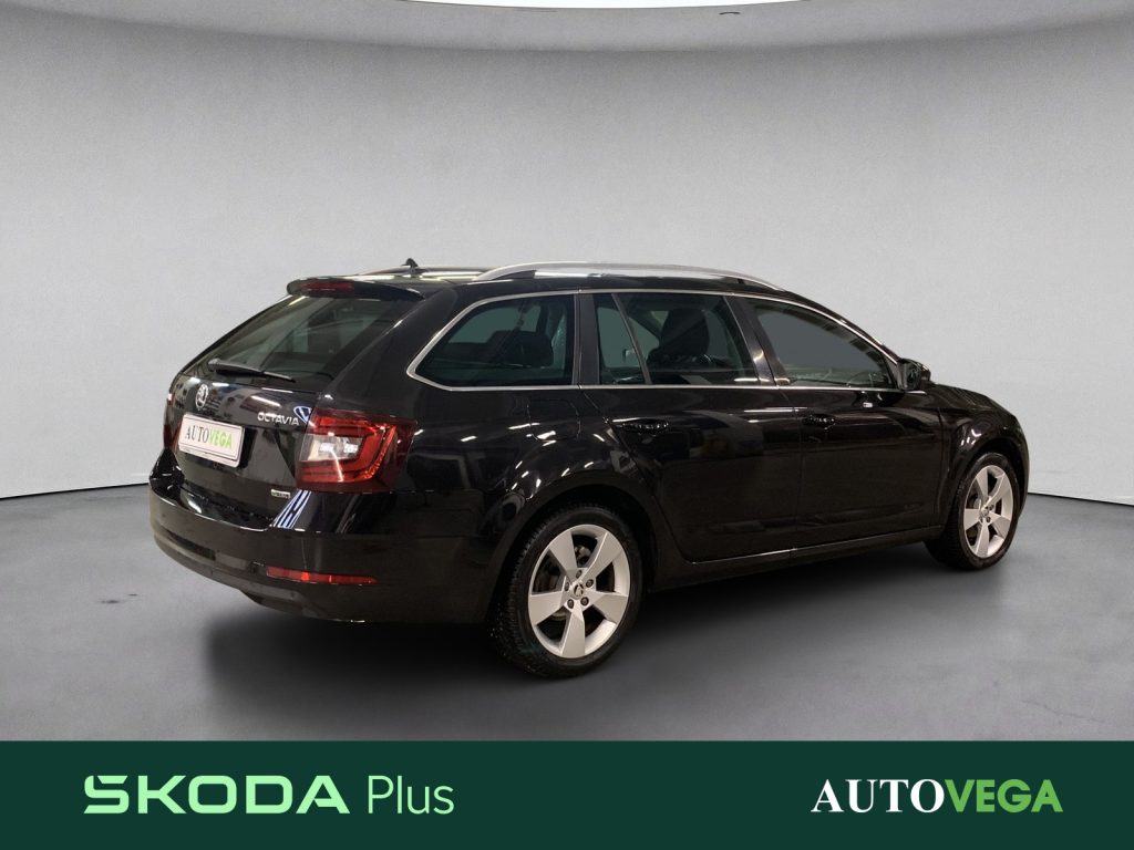 SKODA Octavia wagon 1.5 g-tec style 130cv dsg - 8