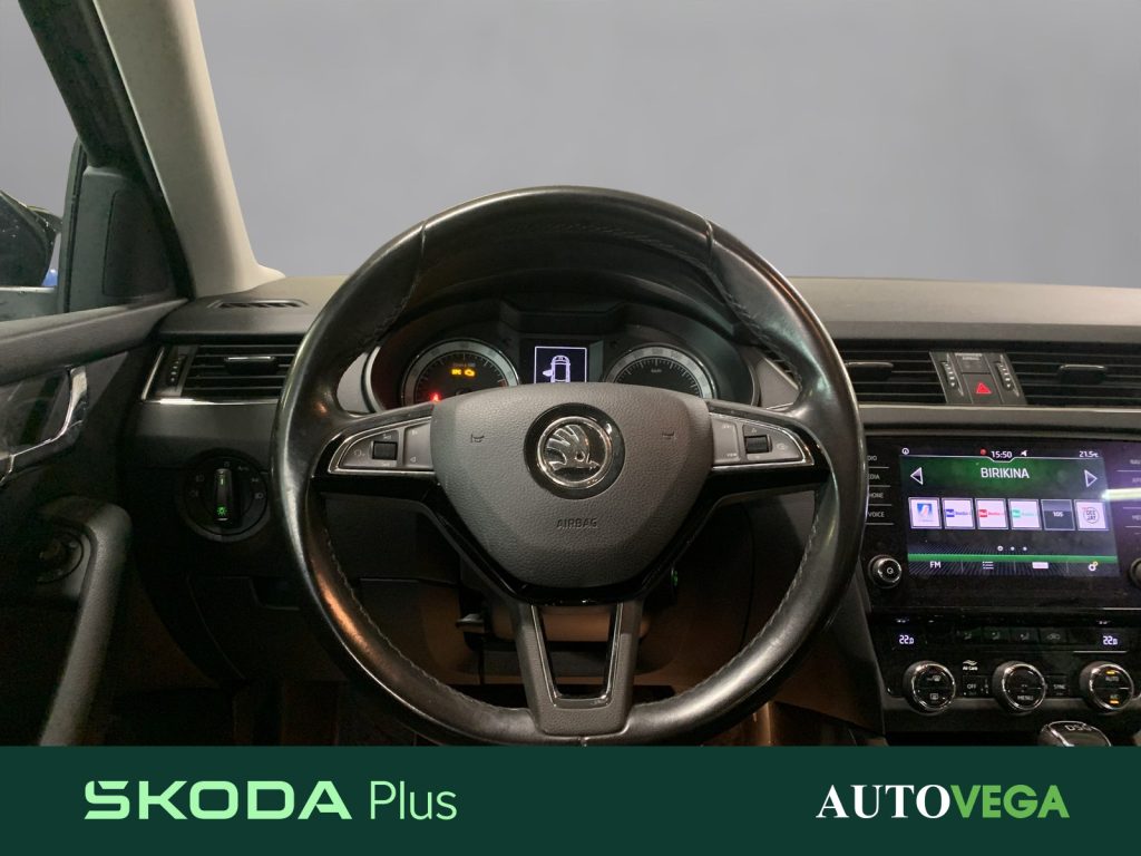 SKODA Octavia wagon 1.5 g-tec style 130cv dsg - 17