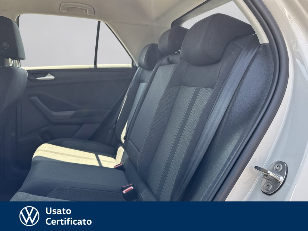 VOLKSWAGEN T-Roc 1.0 tsi life 110cv - 16