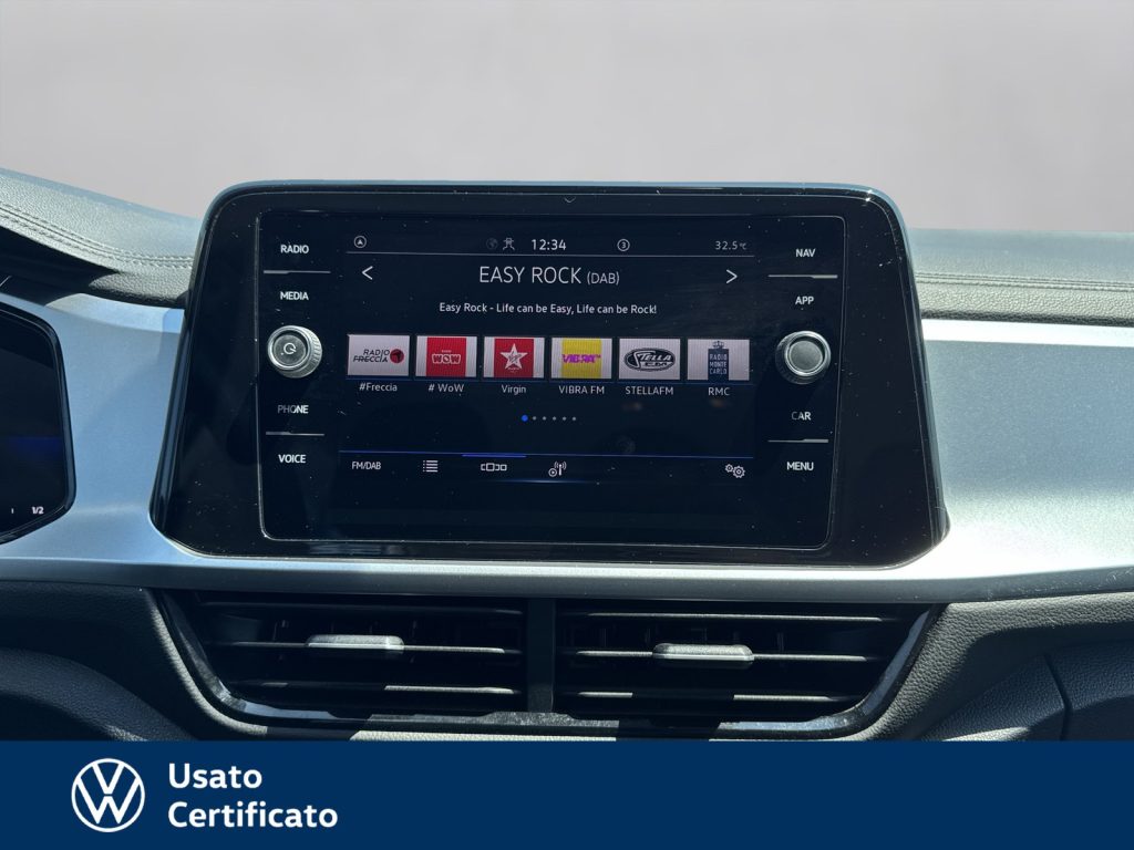 VOLKSWAGEN T-Roc 1.0 tsi life 110cv - 19