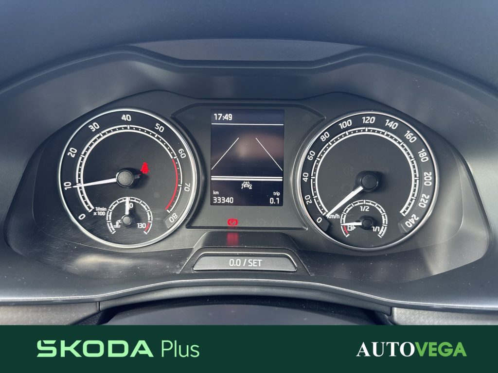 SKODA Kamiq 1.0 tsi style 95cv - 27