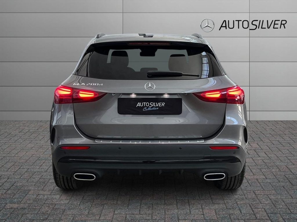 MERCEDES-BENZ GLA 200 d Automatic AMG Line Advanced Plus - 4
