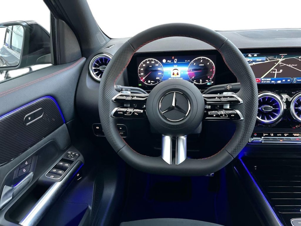 MERCEDES-BENZ GLA 200 d Automatic AMG Line Advanced Plus - 11