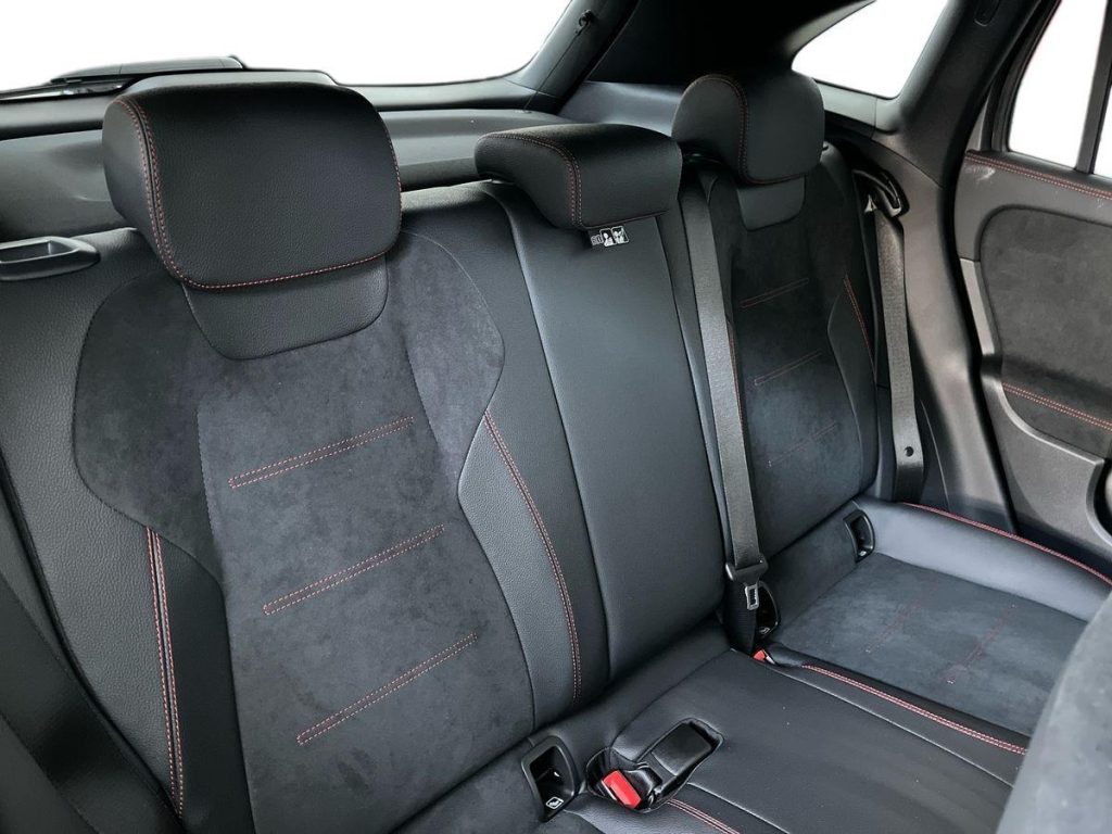 MERCEDES-BENZ GLA 200 d Automatic AMG Line Advanced Plus - 15