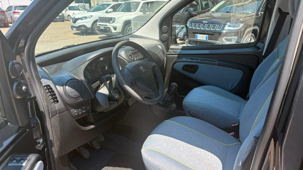PEUGEOT Bipper Tepee 1.3 HDi 75 FAP Active - 6