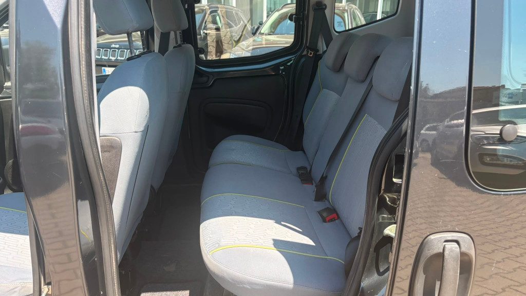 PEUGEOT Bipper Tepee 1.3 HDi 75 FAP Active - 10