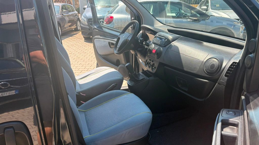 PEUGEOT Bipper Tepee 1.3 HDi 75 FAP Active - 13