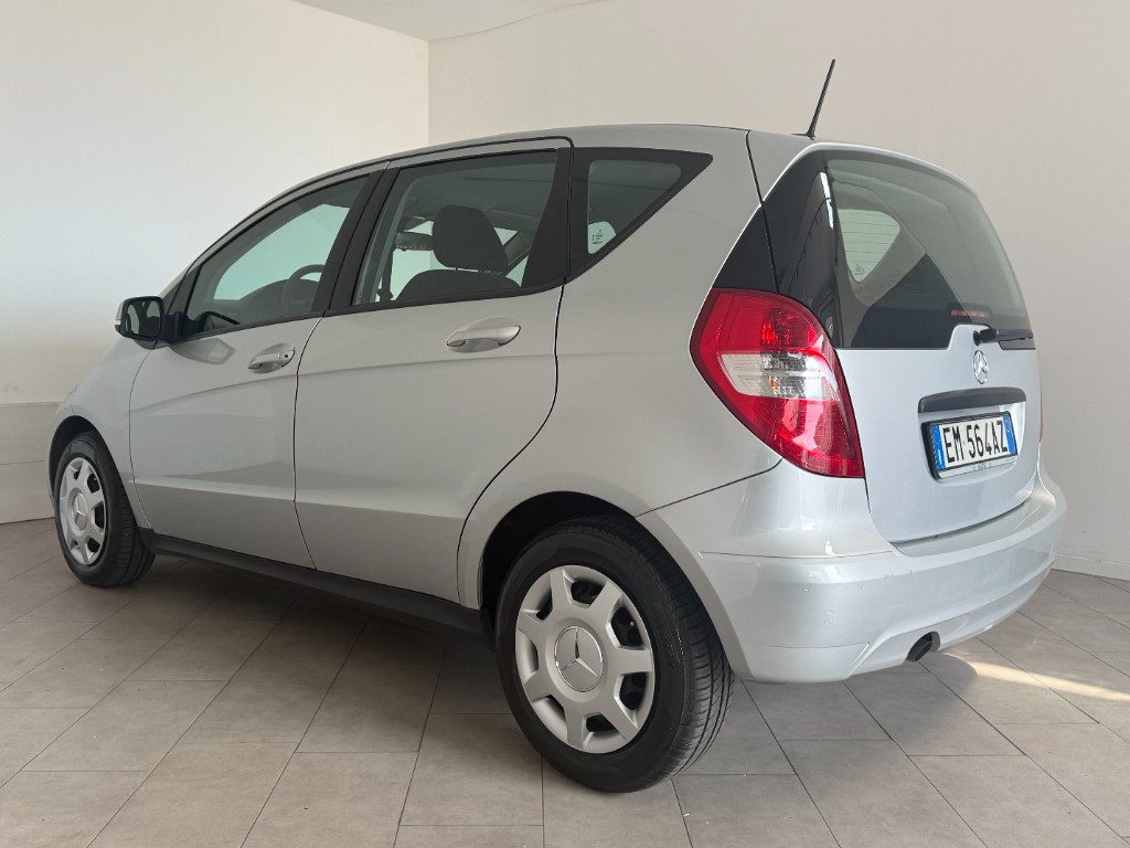MERCEDES-BENZ A 160 BlueEFFICIENCY Special Edition Sport - 5