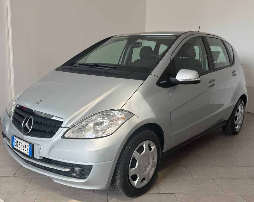 MERCEDES-BENZ A 160 BlueEFFICIENCY Special Edition Sport - 2