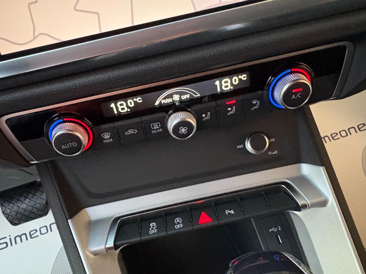 AUDI Q3 35 TDI 150 CV S tronic Business FARI FULL LED - 21