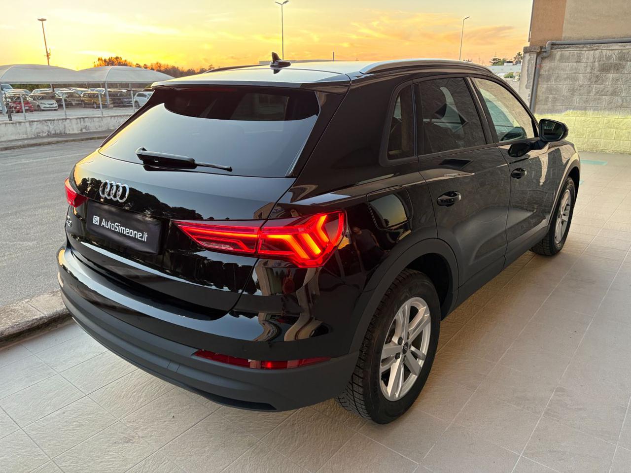 AUDI Q3 35 TDI 150 CV S tronic Business FARI FULL LED - 5