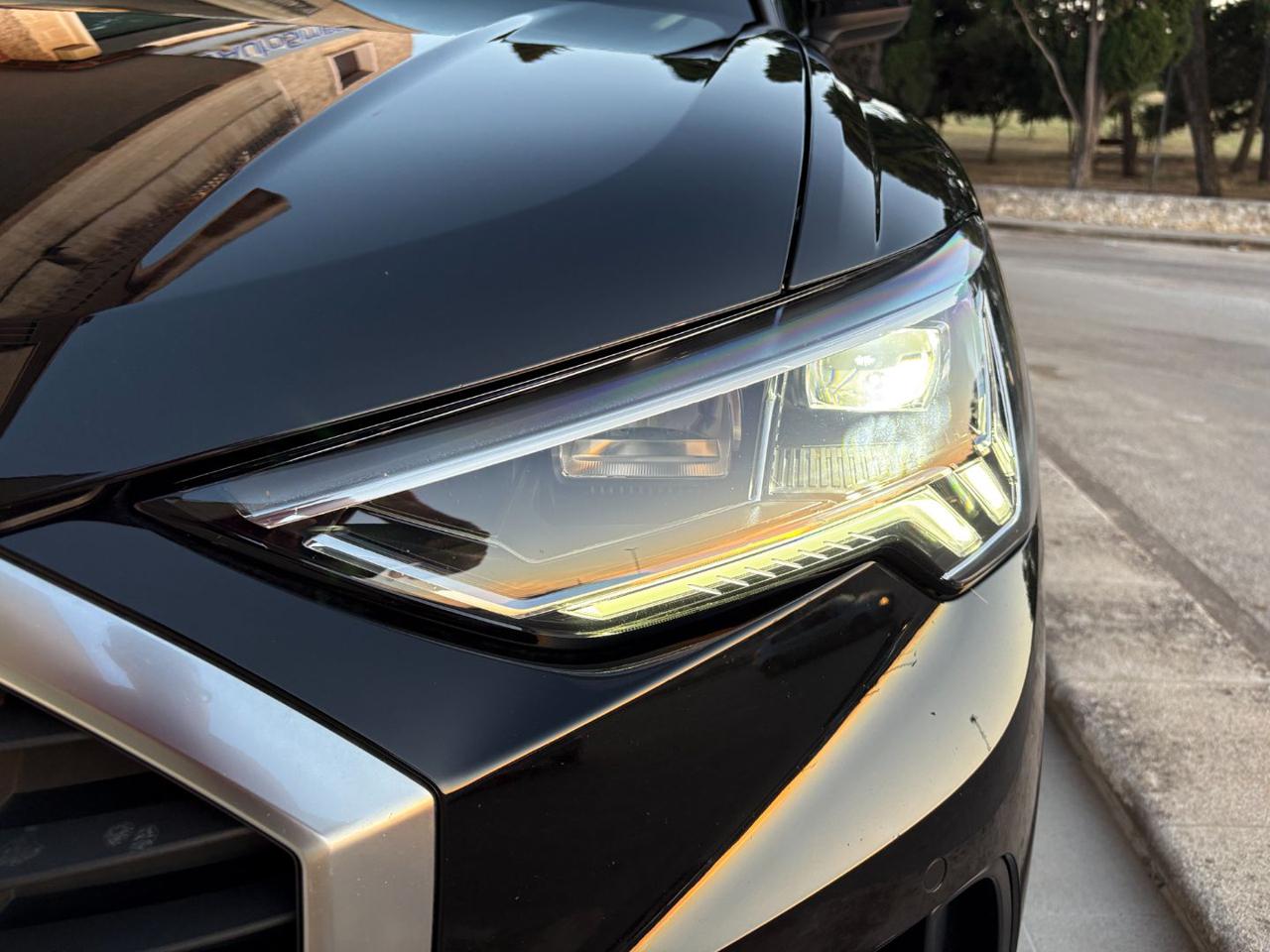 AUDI Q3 35 TDI 150 CV S tronic Business FARI FULL LED - 40